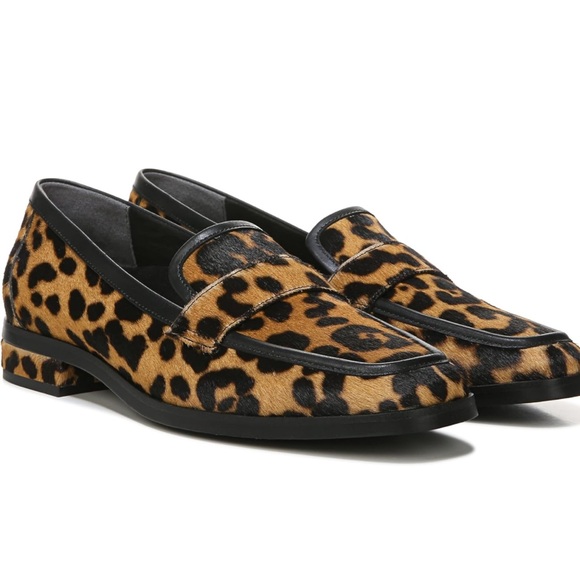 Vionic loafers leopard print - Picture 3 of 4